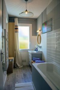 Maisons de vacances Ar Mervent/Plage a pieds : photos des chambres