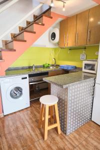 Delightful Bungalow Playmar: Comfort and Convenience in Maspalomas, Steps Away from Shopping Centers and Beaches