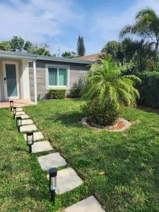 Boca Jewels with Heated Jacuzzi - Boca West