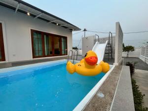 บ้านพูลวิลล่าอุดรธานี by บ้านแสนรัก