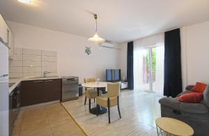 Ferienwohnung für 2 Personen ca 45 qm in Pula, Istrien Istrische Riviera - b53163