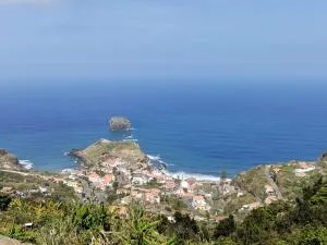 Porto à Vista - São Roque do Faial