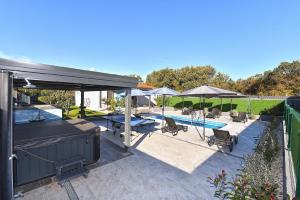 Ferienhaus mit Privatpool für 6 Personen ca 84 qm in Fažana-Surida, Istrien Istrische Riviera 