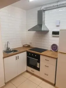 Cozy & tiny & newly renovated rental house - Aradhippou