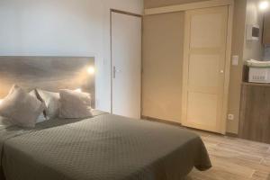 Grands Buffets hébergement Studio Narbonne