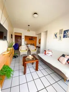 Apartamento amplo perto da Praia da Litorânea - Carmona Temporadas - Pimenta