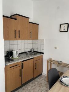 Ferienwohnung für 4 Personen ca 45 qm in Privlaka, Dalmatien Norddalmatien - b52846