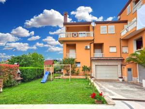 Ferienwohnung für 4 Personen ca 60 qm in Galižana, Istrien Istrische Riviera - b53976