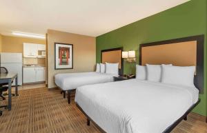 Studio with 2 Double Beds - Non-Smoking room in Extended Stay America Suites - Washington DC - Germantown - Town Center