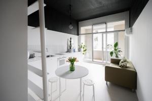 Stylish apartment with a view of Blue Church