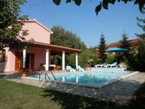 Ferienhaus mit Privatpool für 8 Personen ca 120 qm in Laginji, Istrien Binnenland von Istrien