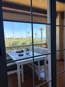 Primera Linea de Playa con Vistas al Mar