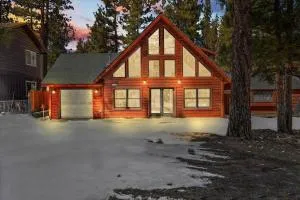 Modern Family Cabin mins to Lake, Slopes & Hikes - Doble