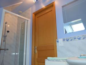 Maisons de vacances Gite Tranzault, 4 pieces, 6 personnes - FR-1-591-111 : photos des chambres