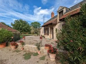 Gîte familial près de Nohant avec jardin, cheminée, garage et WIFI gratuit - FR-1-591-94 - 奥尔瓦勒