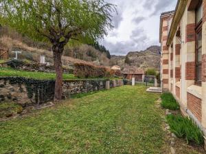 Gîte confortable 3 chambres au bord de lAllier - FR-1-582-16