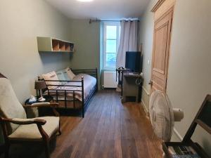 Escapade de charme près de Verdun : cocon pour 2 personnes avec cuisine équipée et balades à proximité - FR-1-585-85