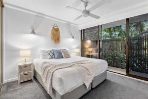 The Rocks Resort Unit GA