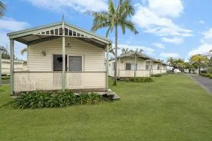 Teralba Lakeside Caravan Park - Boolaroo Racecourse