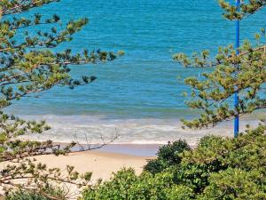 8th Floor Ocean View Mooloolaba