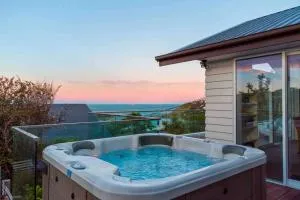 Sea View Paradise with Hot Tub - Clifton