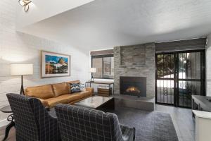 Stylish and Modern Park Ave Condo, 5 minutes to Main and Skiing at Park City