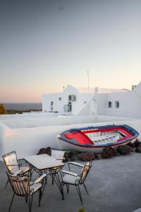 Villa Iliovasilema Santorini Santorini Greece