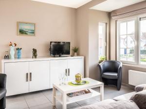 Apartment in Koksijde near the Beach