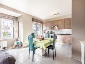 Apartment in Koksijde near the Beach