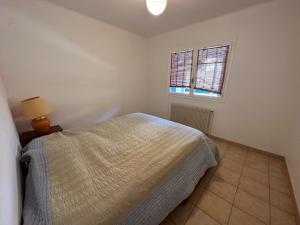 Appartement avec grande terrasse, piscine chauffée et parking, à 700m des plages de Collioure - FR-1-309-402