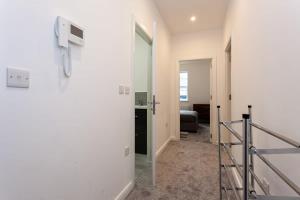 Fantastic 1 Bedroom Apartment in Bolton