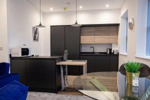Lovely Open Plan 1 Bedroom Apartment in Bolton
