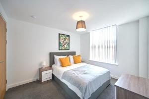 A Gorgeous 1 Bedroom Apartment with Parking in Preston City Centre