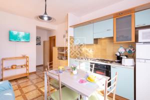 Lu Sea Home