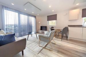Modern 2 Bedroom Apartment in Ashford