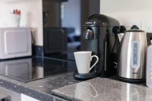 Spacious & Bright 2 Bed Apartment Manchester