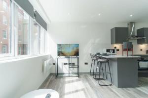 Modern 1 Bedroom Apartment in Preston Centre