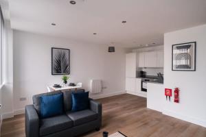 Stay Zeni, Alexandra Rise Manchester Chic 1BR Flat