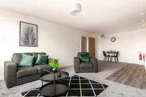 Spacious 1 Bed Apartment in Central Retford