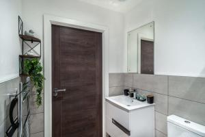 StayZeni, Alexandra Rise Manchester Cosy 1BR Flat