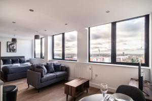 StayZeni, Alexandra Rise Manchester Studio