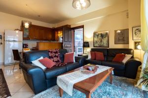 Verga Sunset Gem - Ilia Seaview Private Retreat