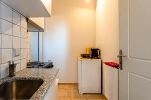 Kitries Summer Getaway - Eden Cozy Suite