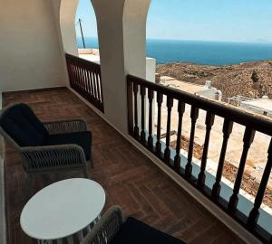 Captains Villa - Sea Serenity in Folegandros