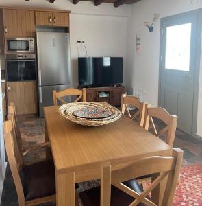 Captains Villa - Sea Serenity in Folegandros