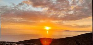 obrázek - Folegandros Enchanting Cycladic Home Sunset Views