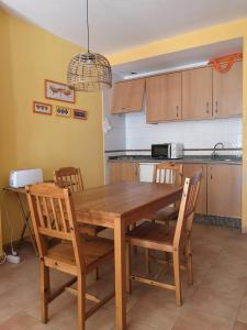Casa Amarilla