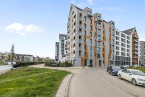Apartment in Gdańsk Center with Balcony, Parking and Air Conditioning by Renters