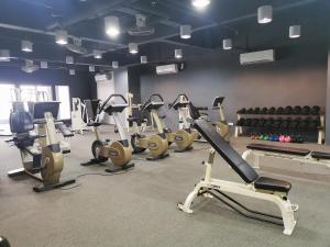 ITCC Manhattan Suites Sunset View Infini Stay