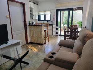 Sable Suites B1, 1 Bed Apartments in Kabulonga